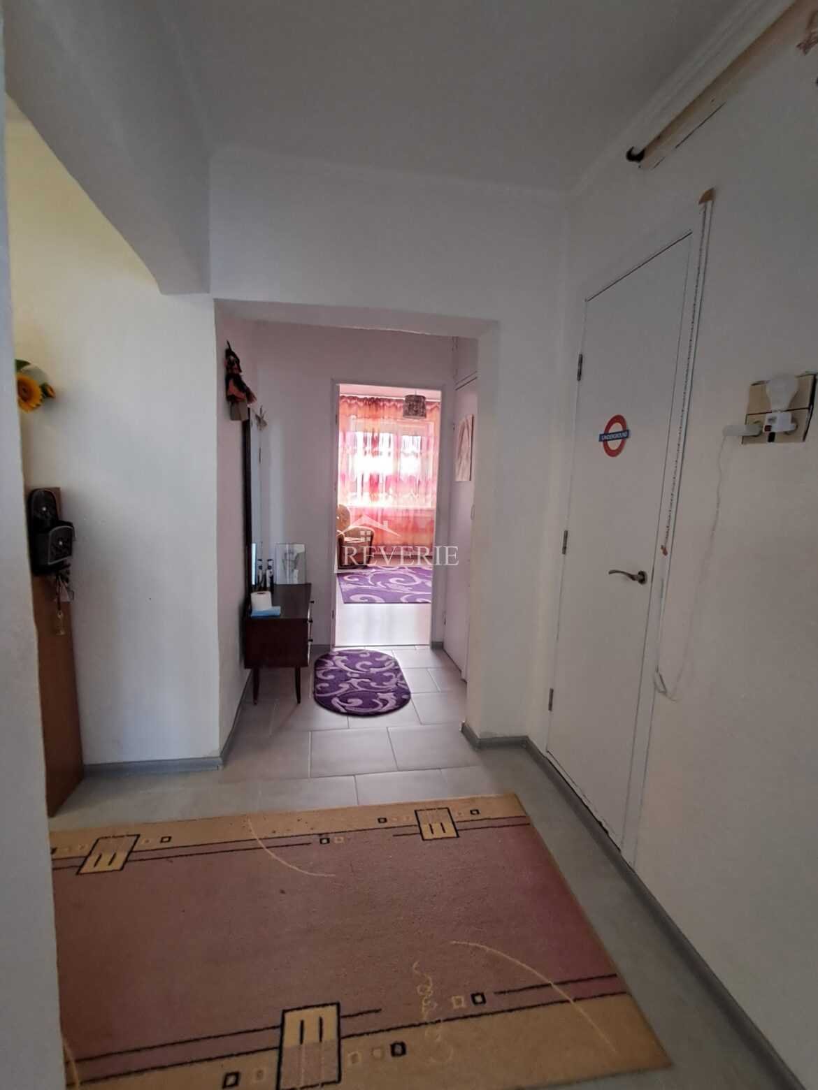 9-8-7-6-5-4-3-2-1-0-60348.  Продается Квартира Кахул,  15 микро р-н. 65000€