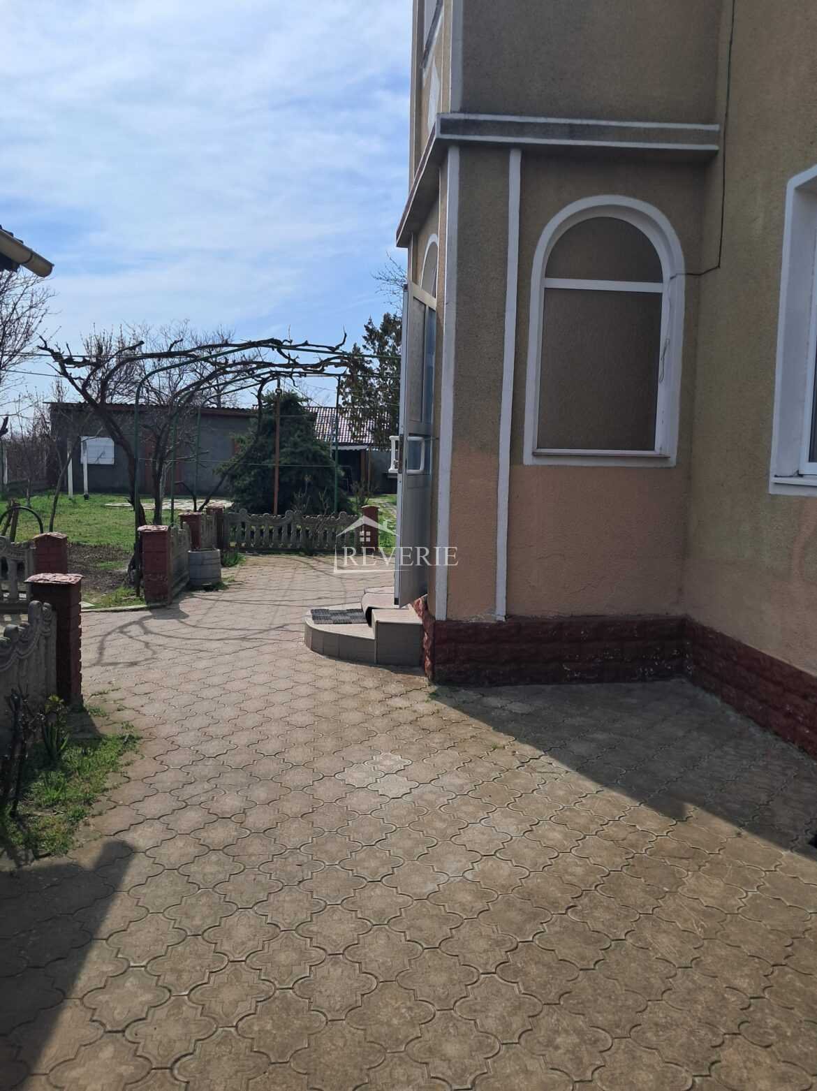 0-60410.  Продается Дом Кахул 160000€