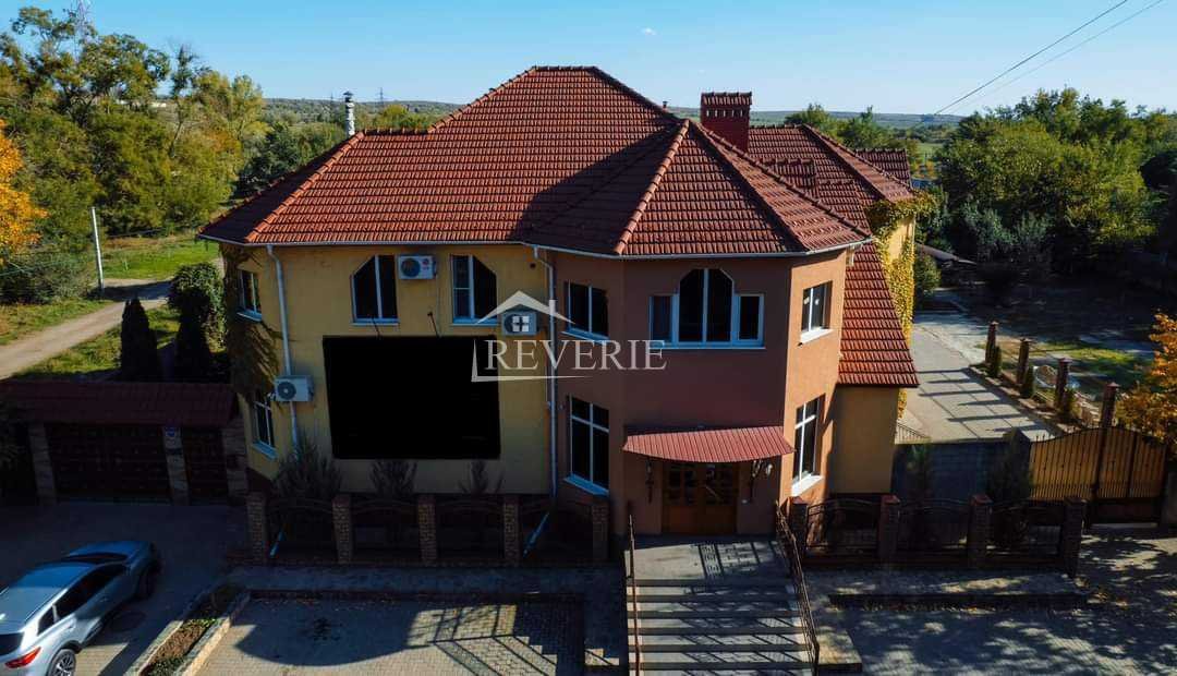 0-60467.  Продается Коммерция Кахул,  Гидро 500000€