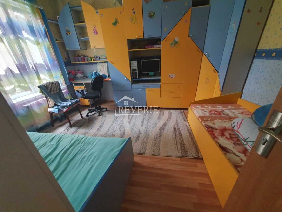 5-4-3-2-1-0-60674.  Se vinde Apartament Cahul,  Centru 70000€
