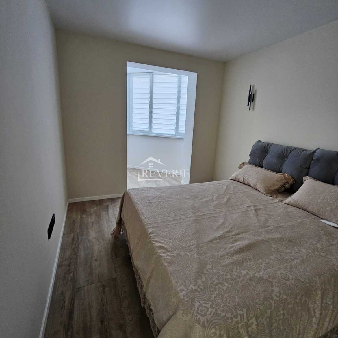 1-0-60704.  Se vinde Apartament Кагул,  Centru 75000€