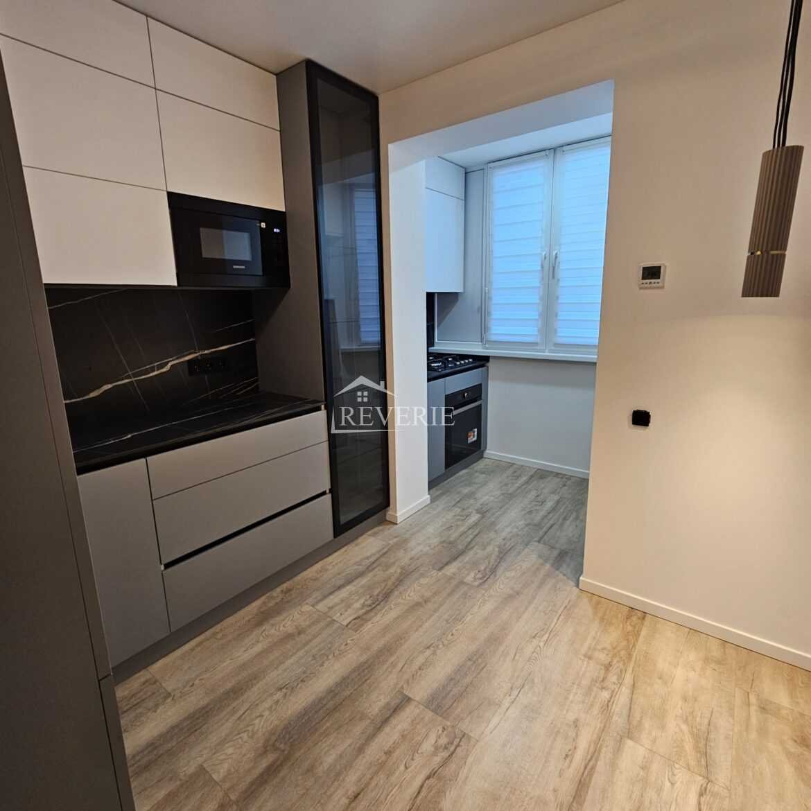 5-4-3-2-1-0-60704.  Se vinde Apartament Кагул,  Centru 75000€