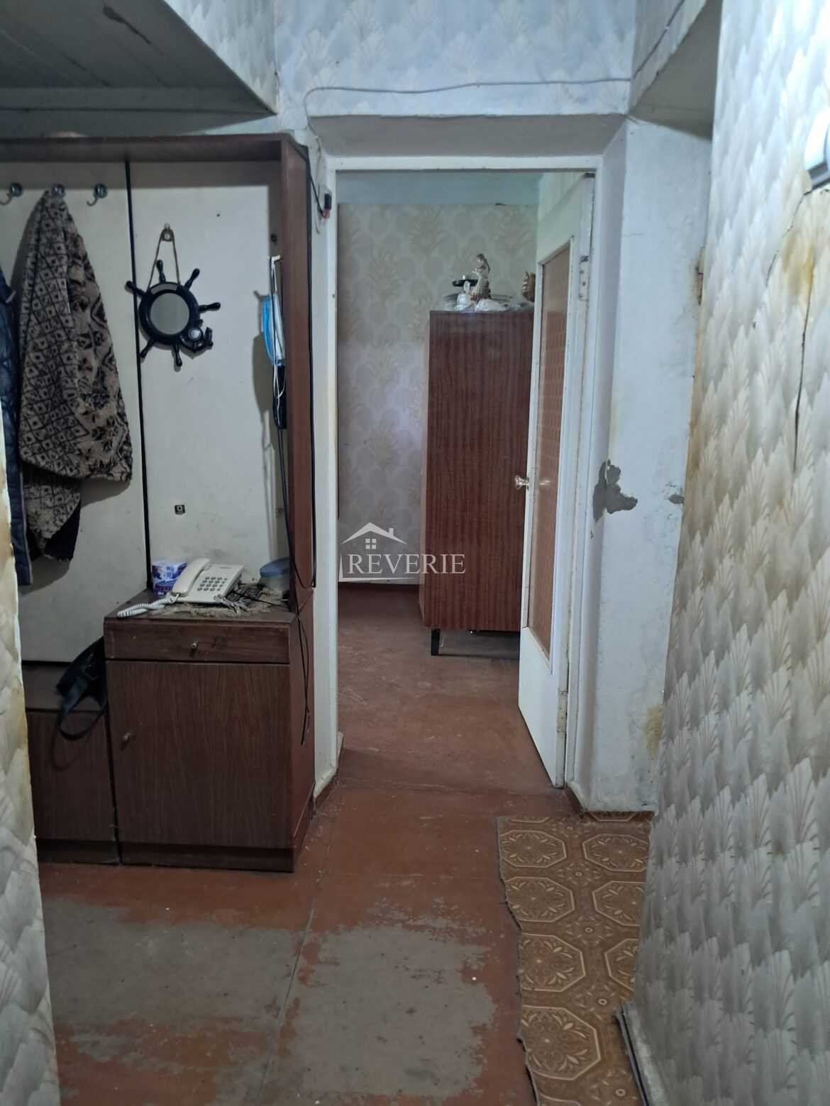 0-60744.  Продается Квартира Кахул,  Центр-Поликлиника 48000€