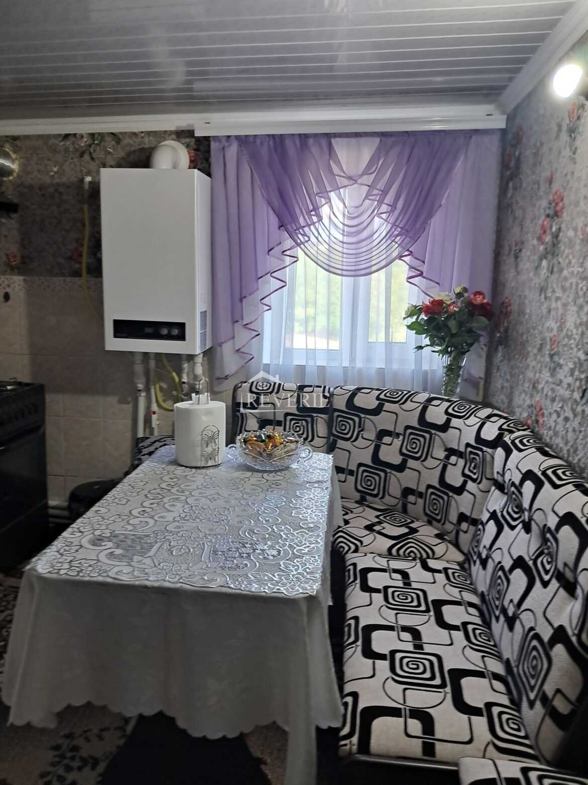 11-10-9-8-7-6-5-4-3-2-1-0-60765.  Se vinde Casă Alexanderfeld 52000€