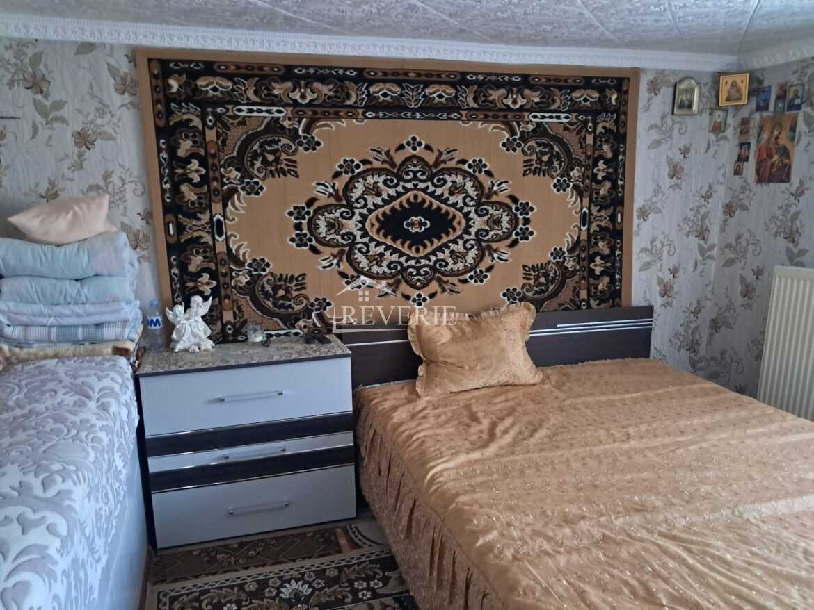 14-13-12-11-10-9-8-7-6-5-4-3-2-1-0-60765.  Se vinde Casă Alexanderfeld 52000€