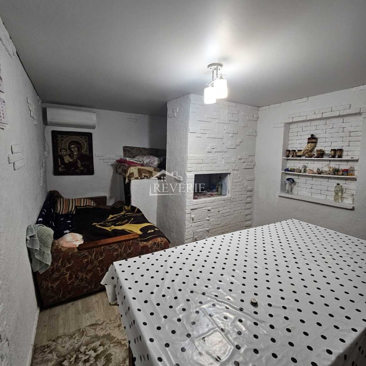 9-8-7-6-5-4-3-2-1-0-60871.  Se vinde Casă Кагул,  Centru 47500€