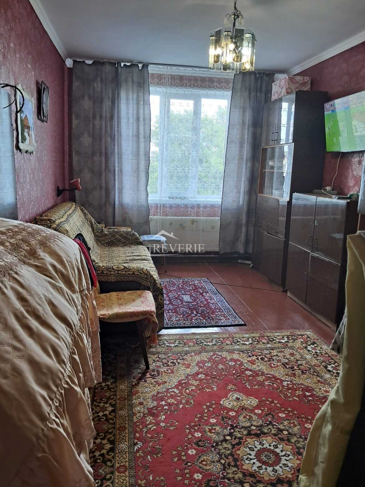 3-2-1-0-60895.  Продается Квартира Кахул,  Центр 56000€