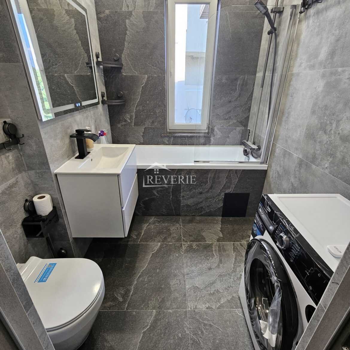 3-2-1-0-60907.  Se vinde Apartament Кагул,  Micro Raionul 15 100000€