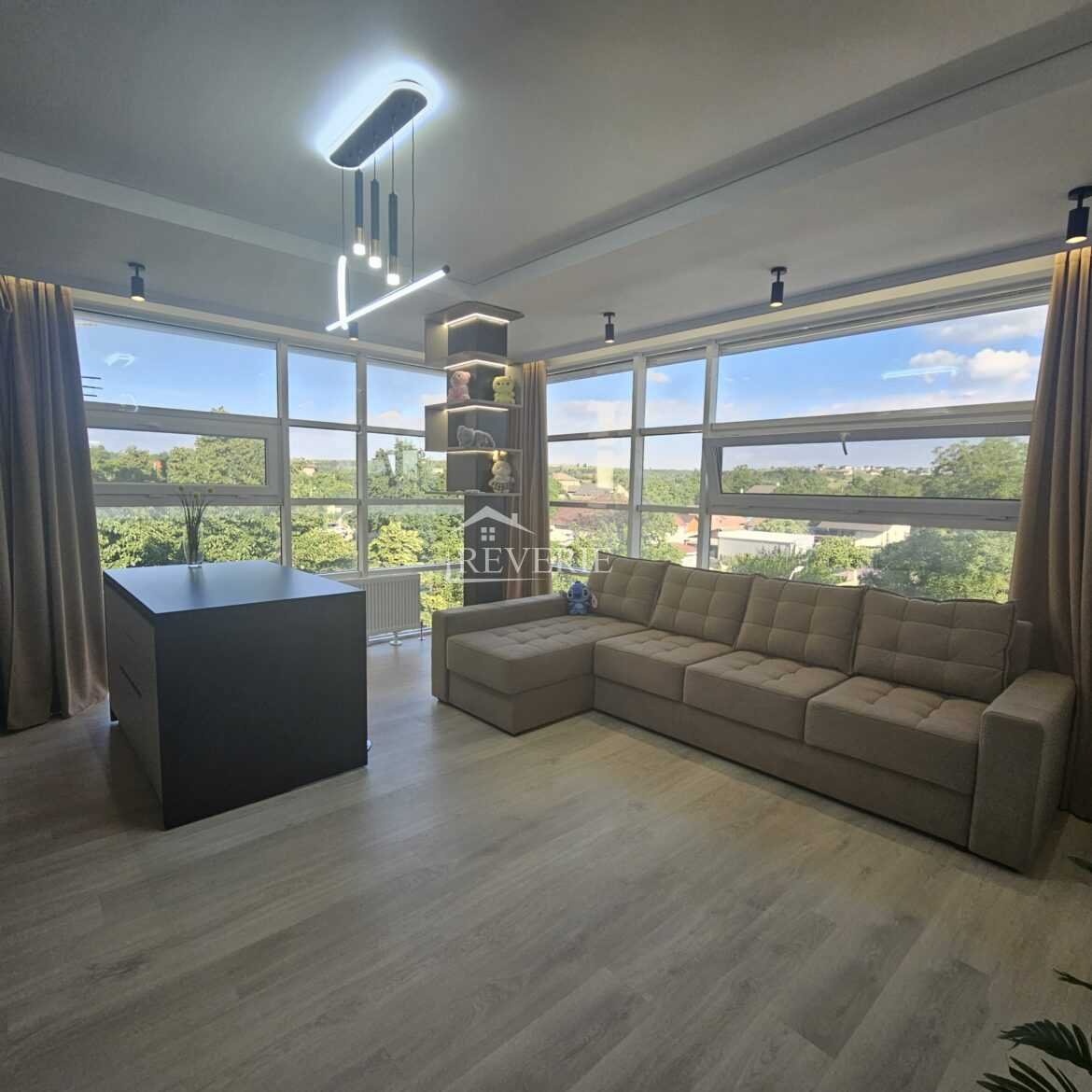 5-4-3-2-1-0-60907.  Se vinde Apartament Кагул,  Micro Raionul 15 100000€