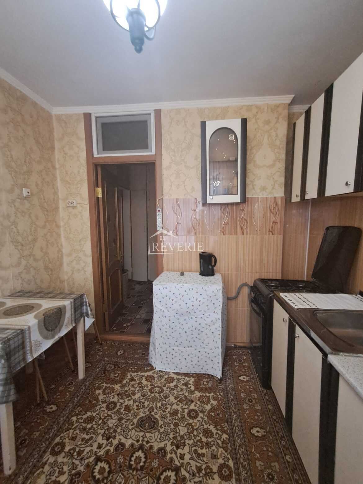 7-6-5-4-3-2-1-0-60924.  Продается Квартира Кахул,  Центр 65000€
