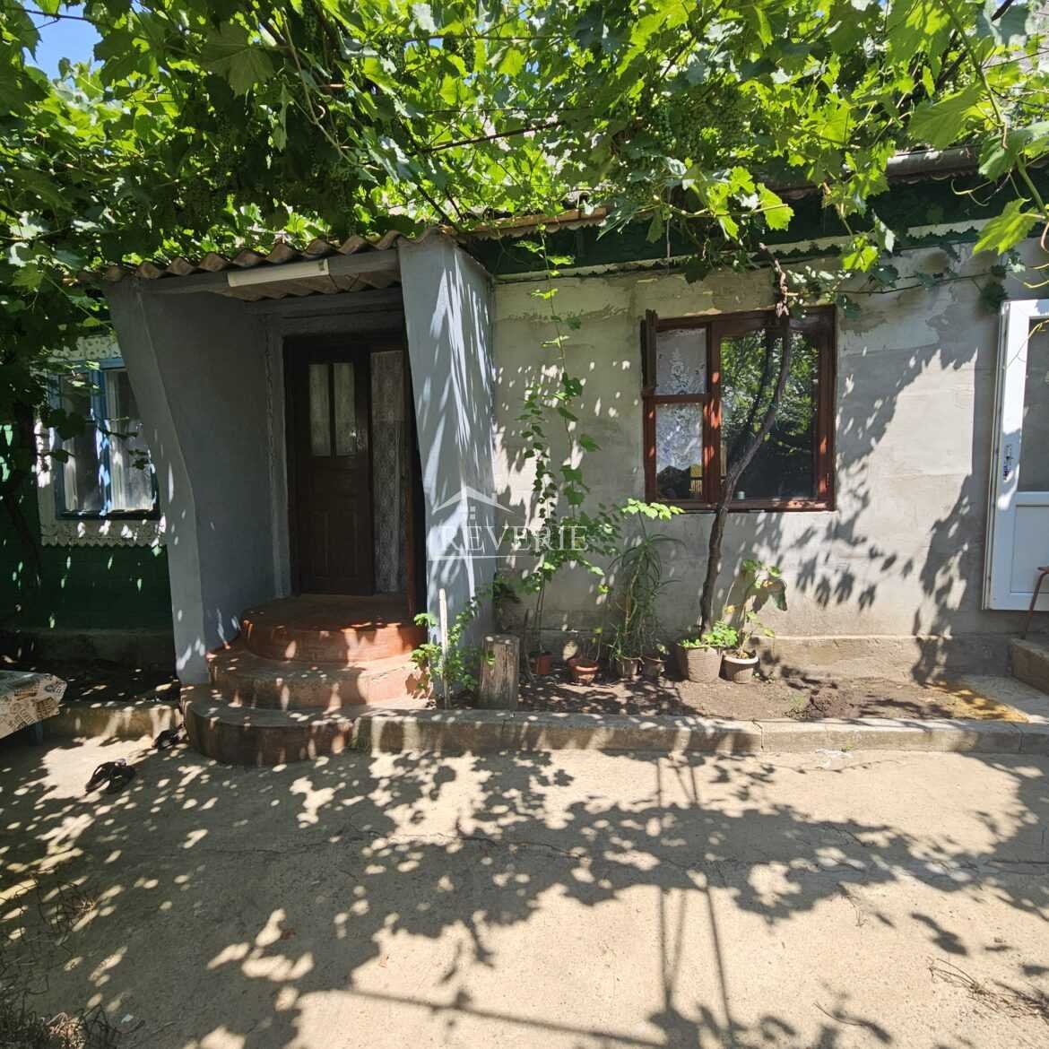 0-60977.  Se vinde Casă Cotihana 30000€