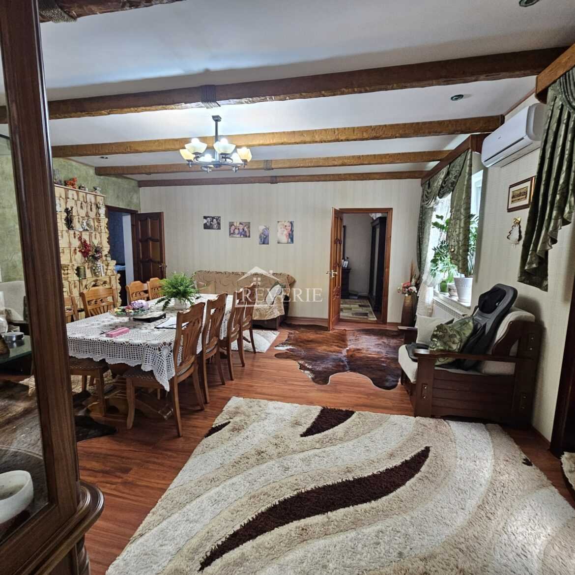 10-9-8-7-6-5-4-3-2-1-0-60997.  Se vinde Casă Cahul,  Centru 220000€