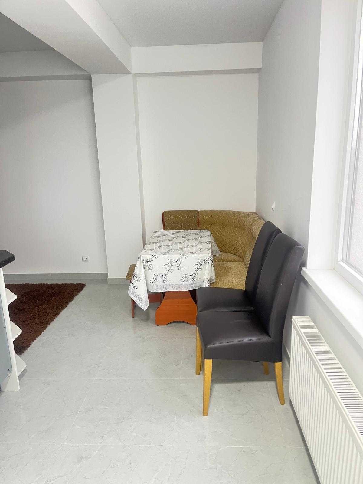 0-61051.  Se vinde Apartament Cahul,  Centru 130000€