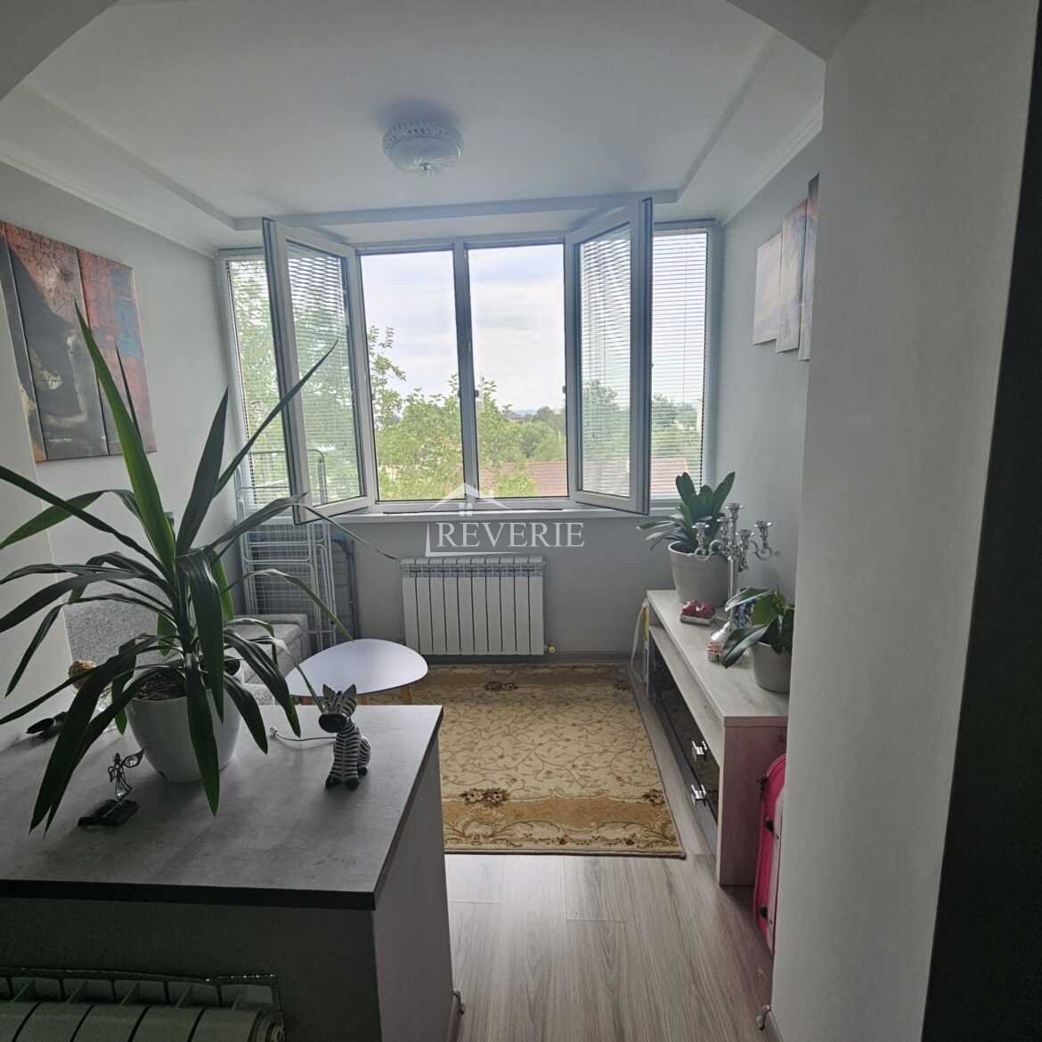 3-2-1-0-61066.  Se vinde Apartament Кагул,  Ghidro 77000€