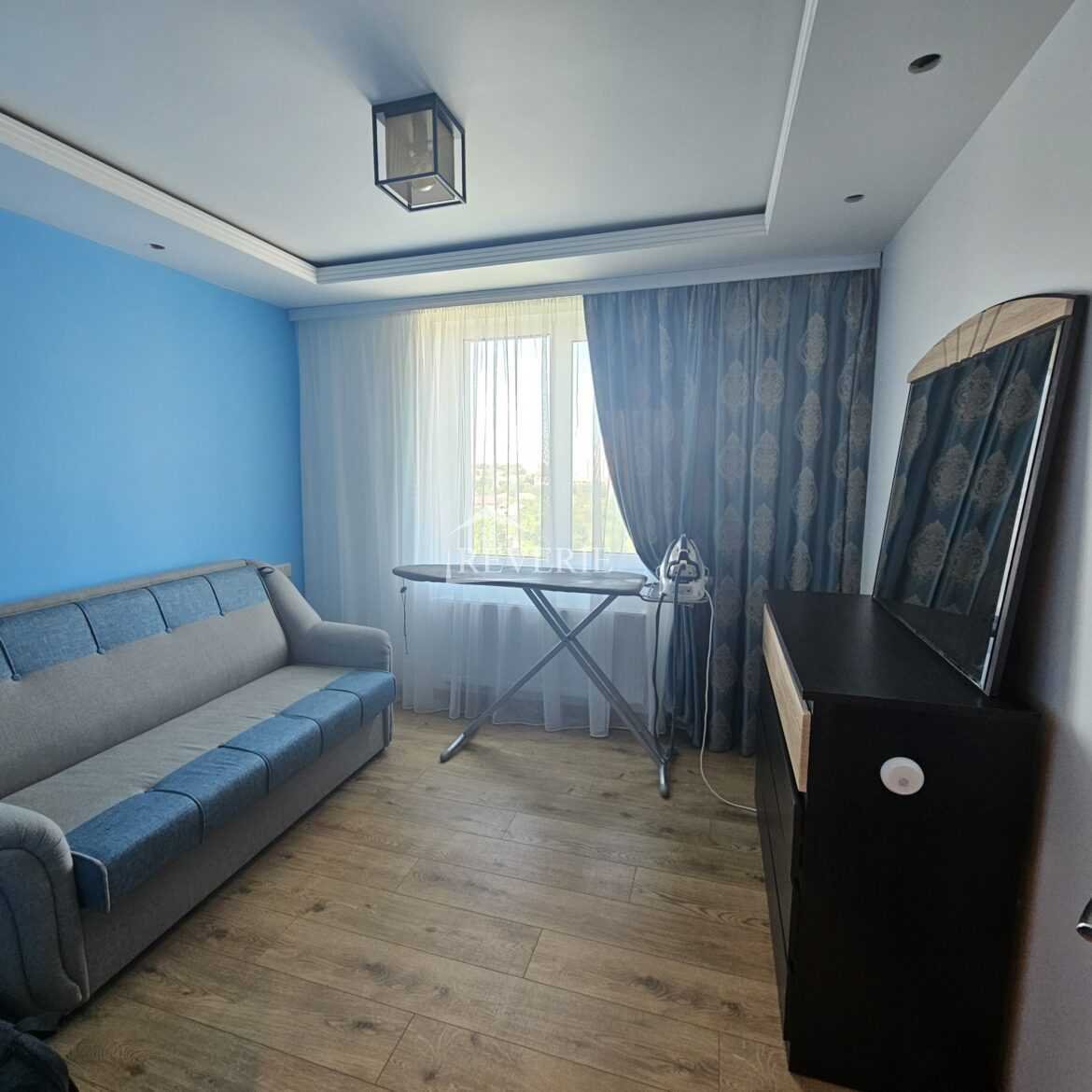 7-6-5-4-3-2-1-0-61082.  Se vinde Apartament Кагул,  Autogara 72500€