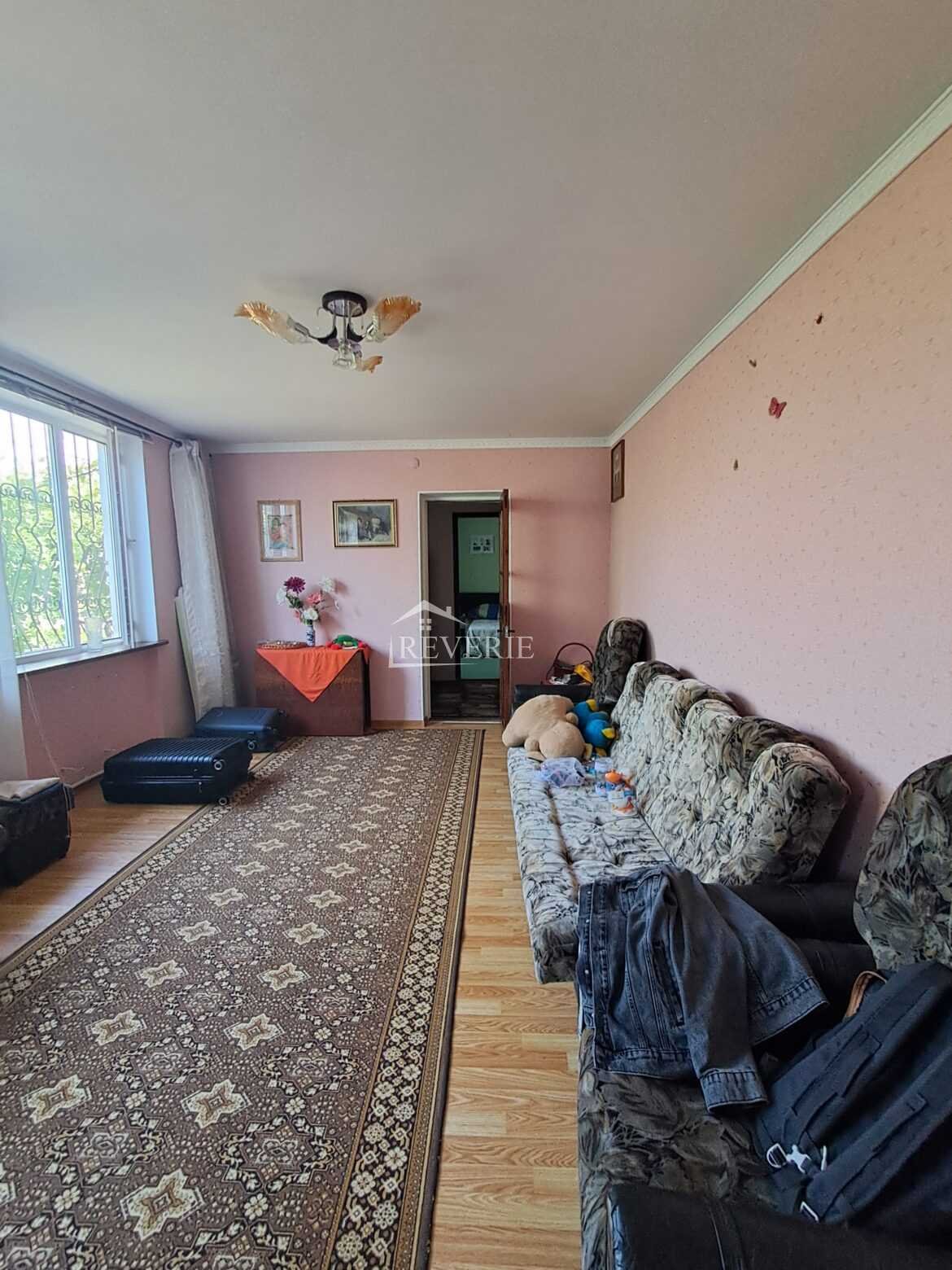 5-4-3-2-1-0-61099.  Продается Дом Рошу 80000€