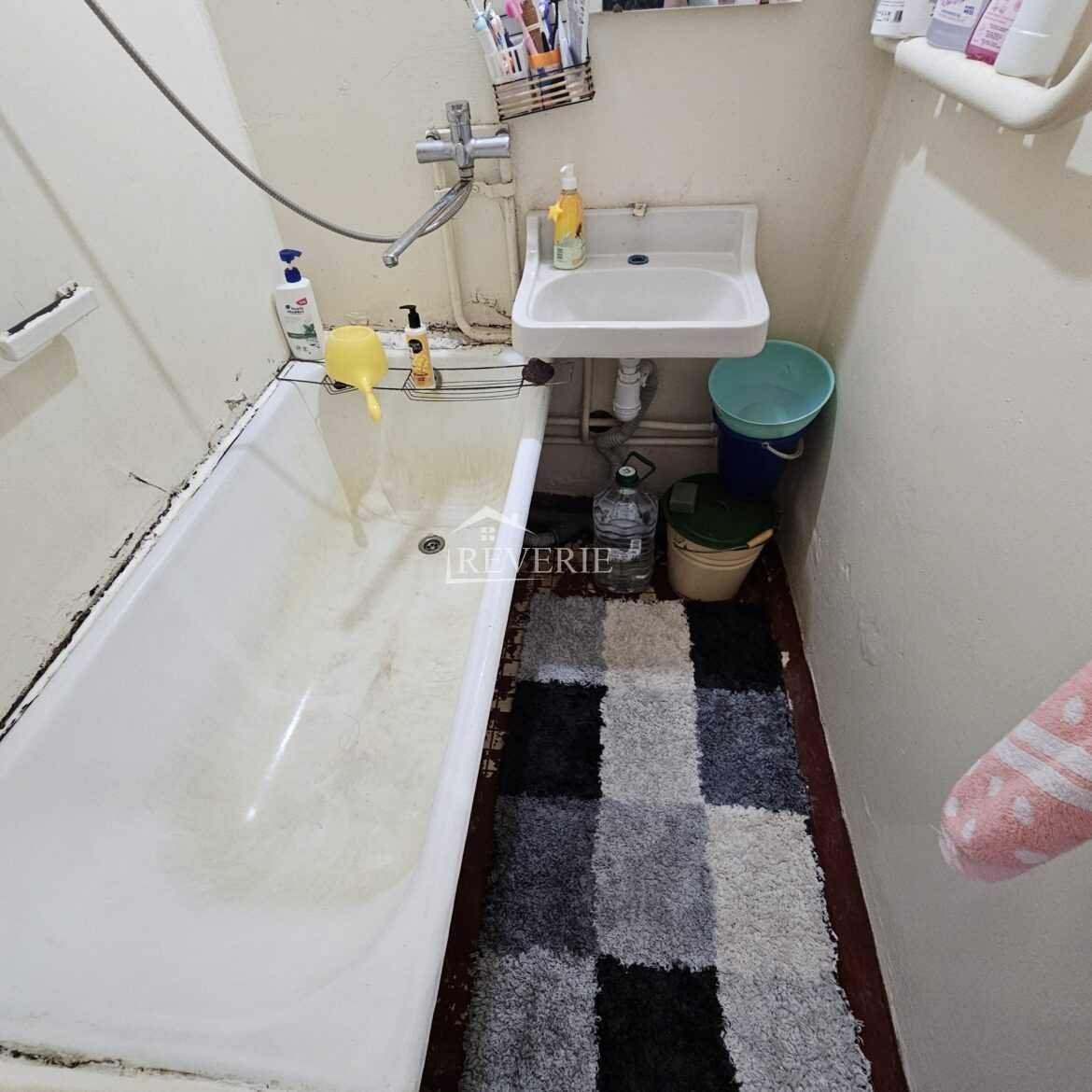 7-6-5-4-3-2-1-0-61121.  Se vinde Apartament Cahul,  Jubileu 55000€
