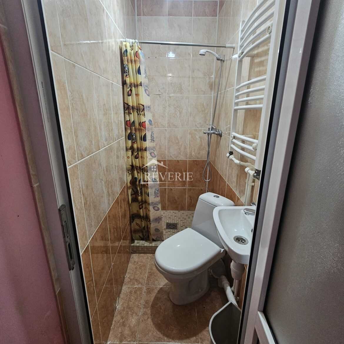 7-6-5-4-3-2-1-0-61161.  Se vinde Apartament la sol Кагул,  Autogara 45000€