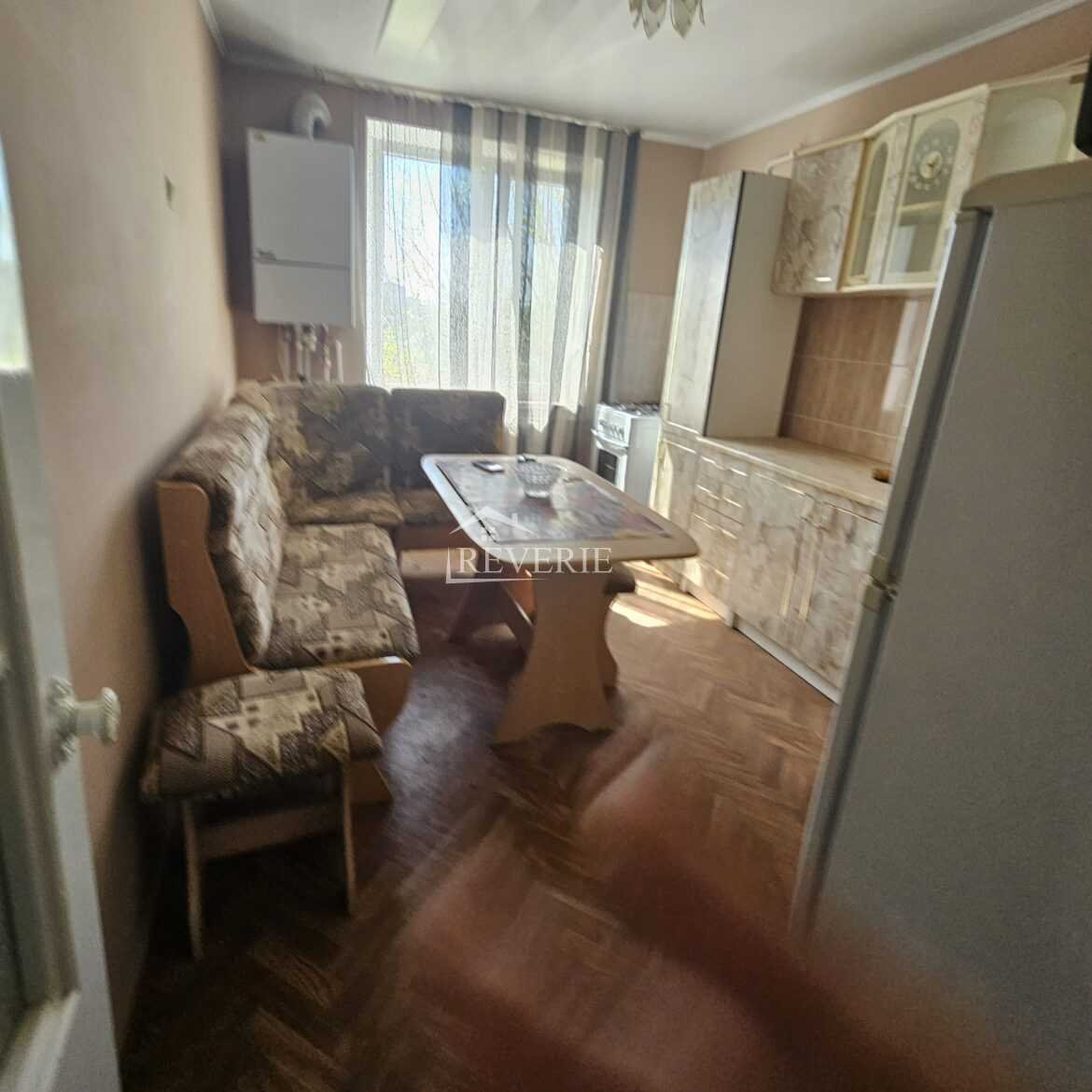 0-61183.  Se vinde Apartament Кагул,  Autogara 60000€