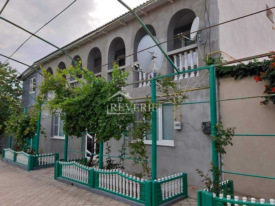 1-0-61194.  Se vinde Jumătate de Casă Giurgiulești 70000€