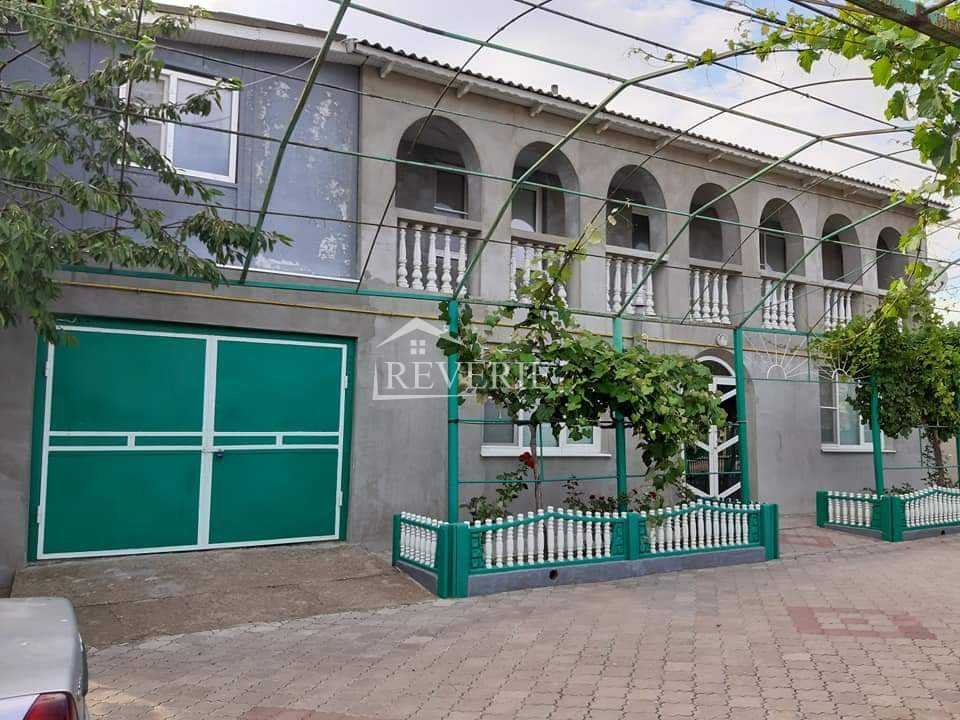 2-1-0-61194.  Se vinde Jumătate de Casă Giurgiulești 70000€