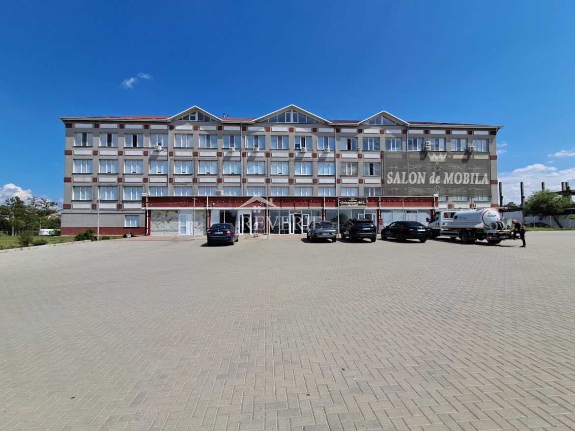 0-61247.  For Sale Comercial Cahul,  Rail Station 1800000€