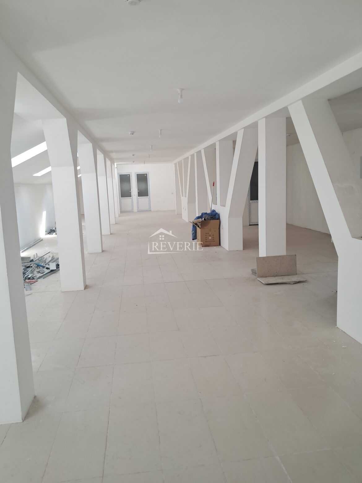 15-14-13-12-11-10-9-8-7-6-5-4-3-2-1-0-61247.  For Sale Comercial Cahul,  Rail Station 1800000€