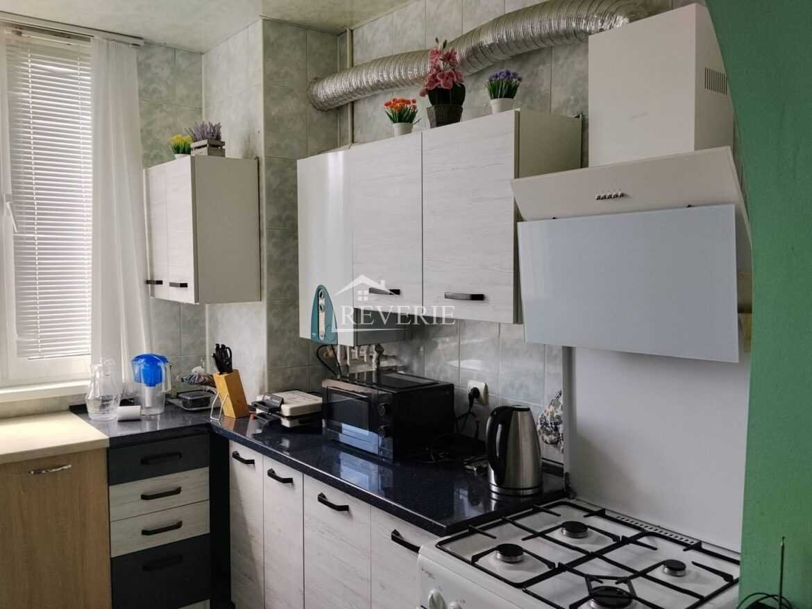 10-9-8-7-6-5-4-3-2-1-0-61268.  Se vinde Apartament Cahul,  Centru 90000€