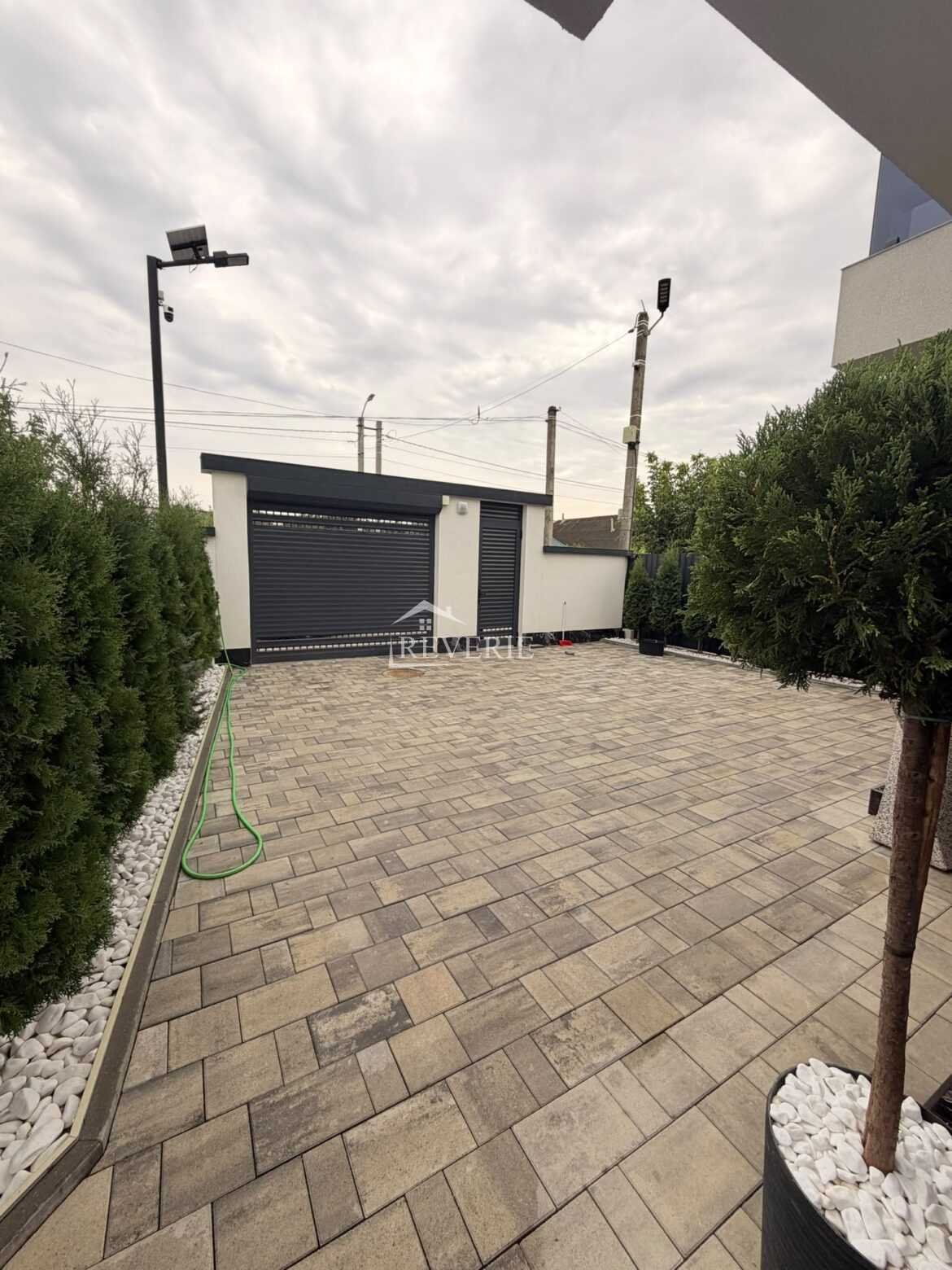 6-5-4-3-2-1-0-61333.  Se vinde Casă Кагул,  Centru 330000€