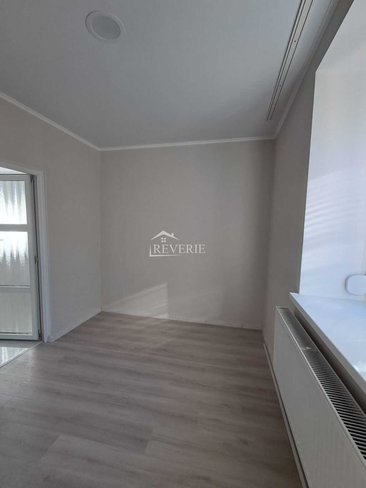 3-2-1-0-61399.  Se vinde Apartament Кагул,  Centru 78000€