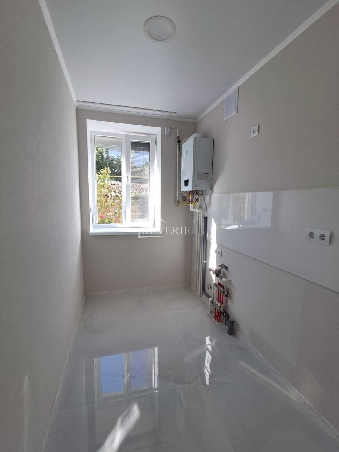 2-1-0-61399.  Se vinde Apartament Кагул,  Centru 78000€