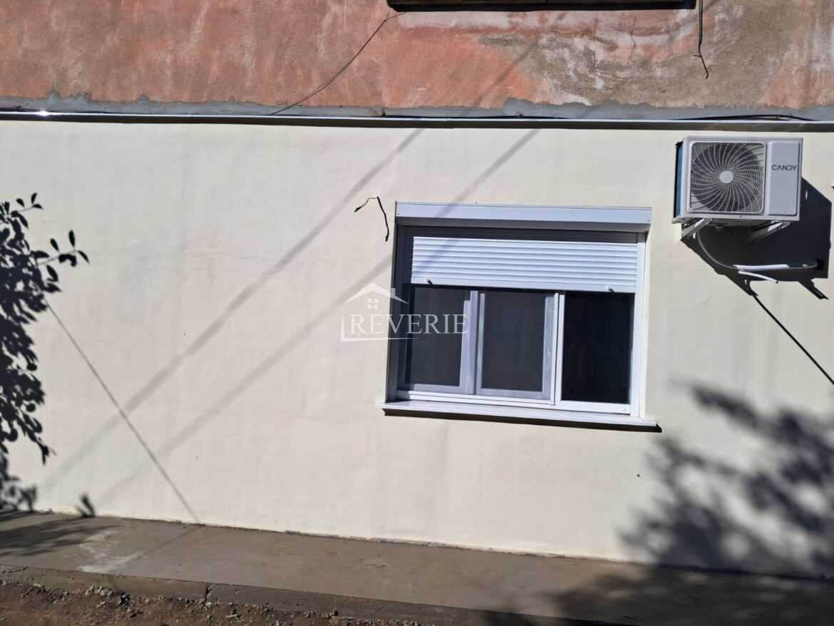 15-14-13-12-11-10-9-8-7-6-5-4-3-2-1-0-61399.  Se vinde Apartament Кагул,  Centru 78000€