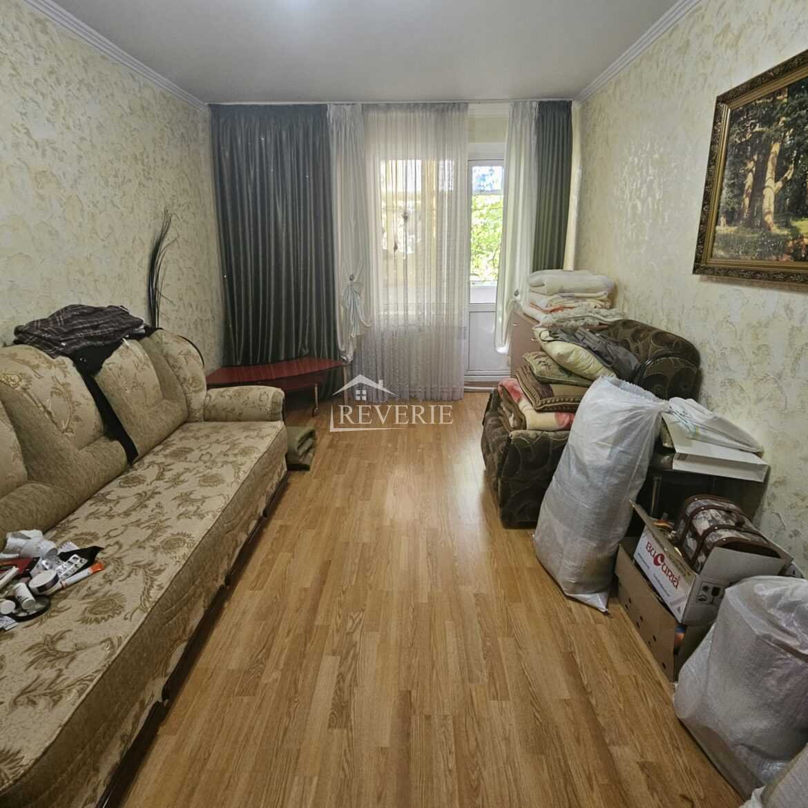 10-9-8-7-6-5-4-3-2-1-0-61451.  Se vinde Apartament Кагул,  Micro Raionul 15 58000€