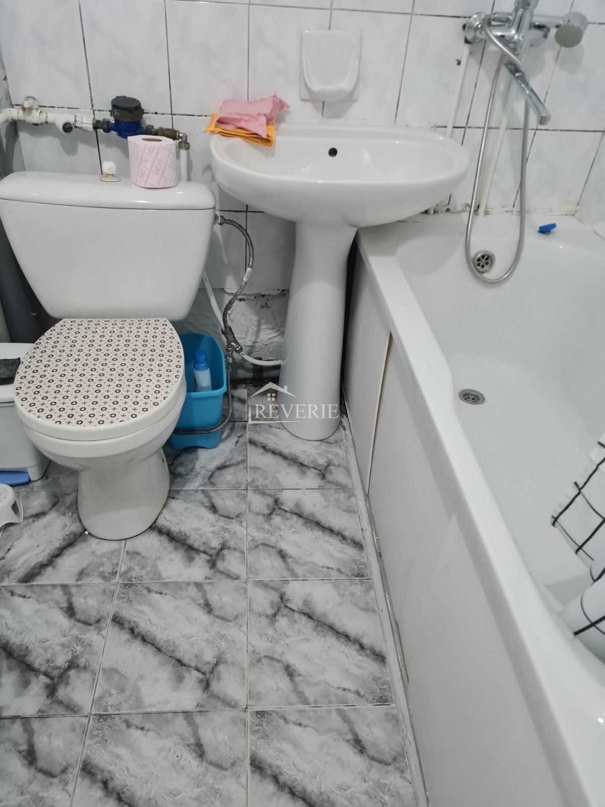 8-7-6-5-4-3-2-1-0-61504.  Se vinde Apartament Кагул,  Lapaevca 41000€