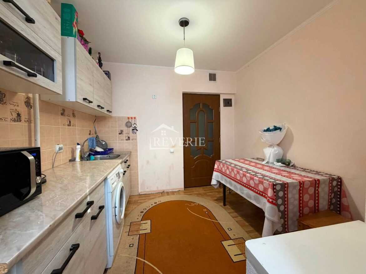 1-0-61515.  Se vinde Apartament Кагул,  Jubileu 72000€