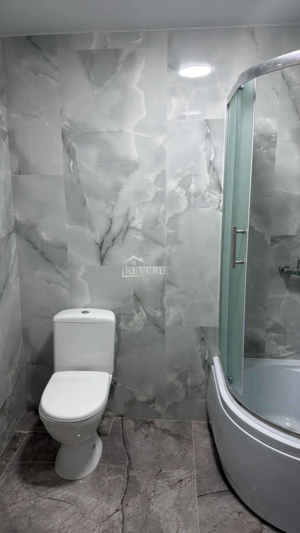 2-1-0-61555.  Se vinde Apartament Кагул,  Centru 160000€