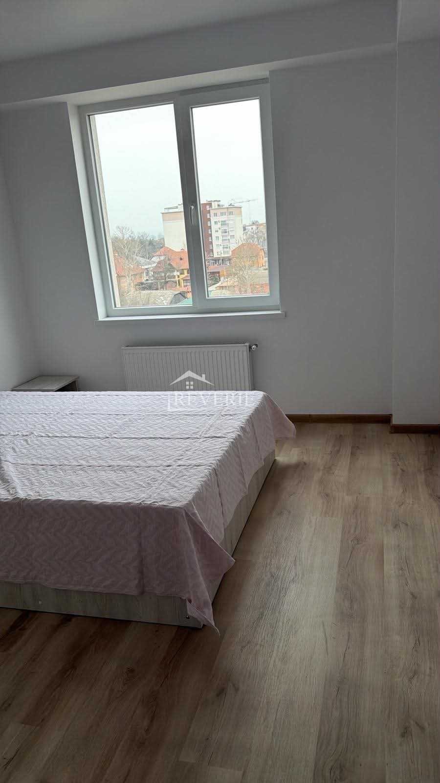 5-4-3-2-1-0-61555.  Se vinde Apartament Кагул,  Centru 160000€