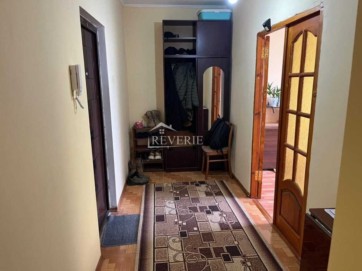 2-1-0-61564.  Se vinde Apartament Cahul,  Ghidro 46000€